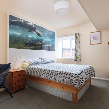 Discovery Accommodation Whitby Kültér fotó
